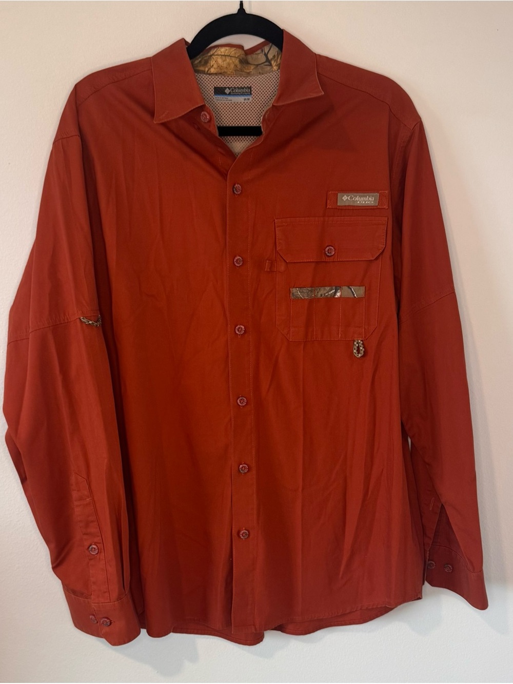 Columbia PHG Men’s Medium Orange Camo Vented Hunting Shirt Long Sleeve